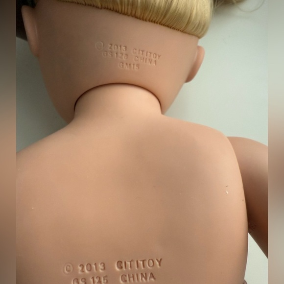 18โ Cititoy Vinyl Girl Doll GS 126 Blonde Hair Moving EyeLids Blue Eyes - Picture 5 of 15